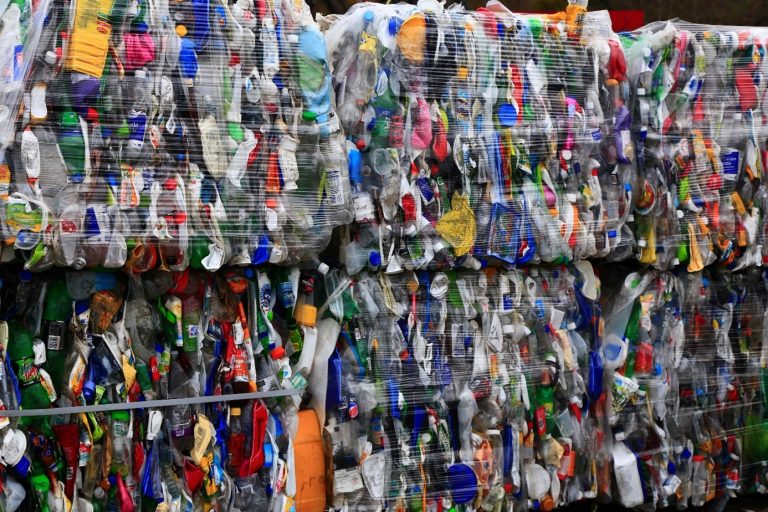 Duik in de wereld van plastic recycling